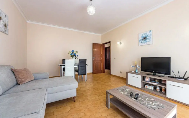 Seaside Charm in Gale - 2 Bedroom W/big Terrace