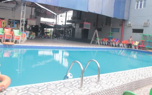 Titanic View Hotel & Suites Ltd