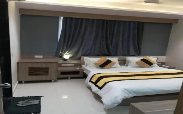 Hotel Satellite Inn