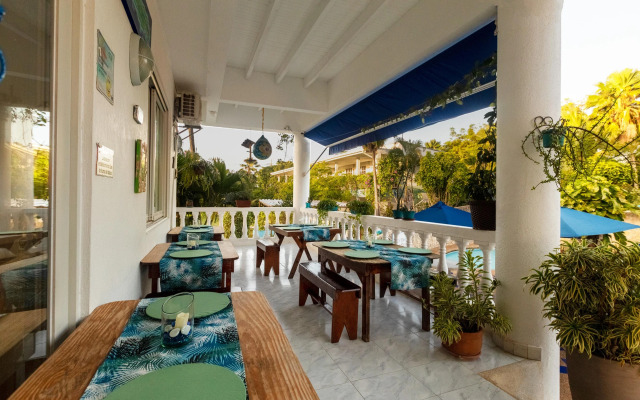 Hosteria Mar y Sol