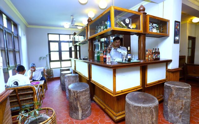 Safari Adventure Lodge