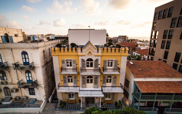 hotelImage