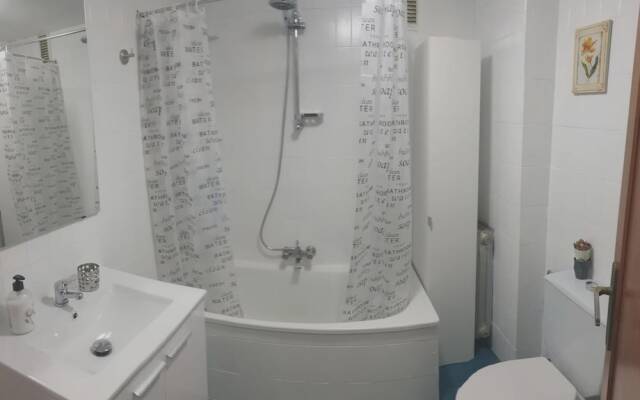 Apartment with One Bedroom in Salamanca, with Balcony And Wifi