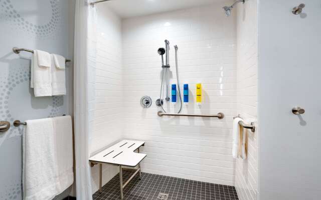 TRU by Hilton Lehi, UT