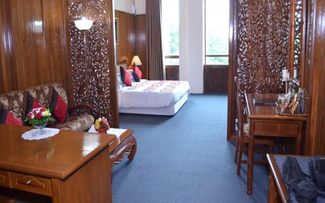 Mya Yeik Nyo Royal Hotel