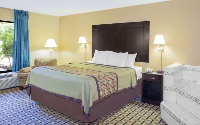 Days Inn by Wyndham Andalusia