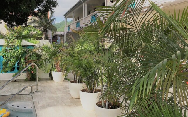 Turquoise Shell Inn