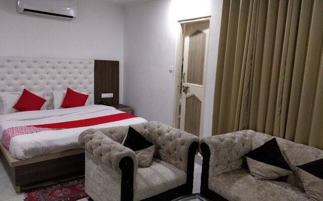 OYO 24209 The Pearly Gate