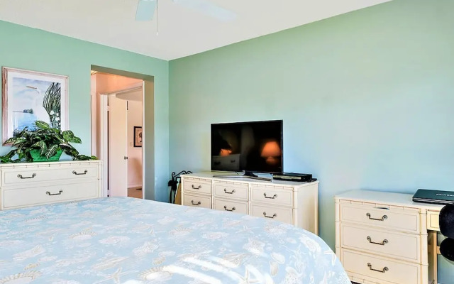 Bahia Del Mar Vacations by TechTravel