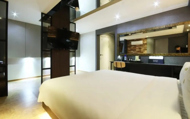 Busan Yeonsan-dong BNB