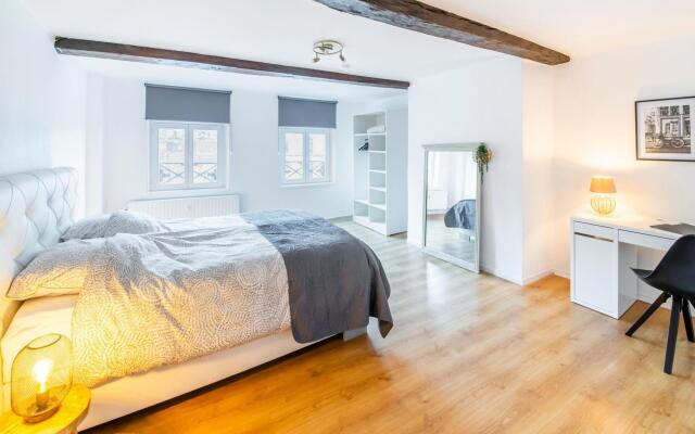 Spacious holiday home in Spa with parking