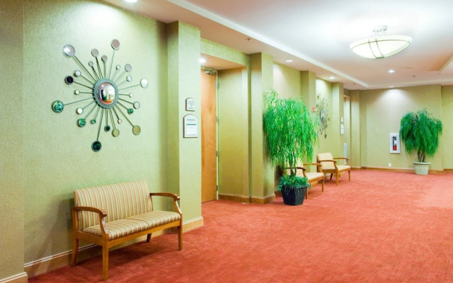 Delta Hotels Colonial Heights