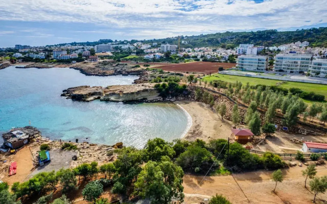 Protaras Thalassa Beachfront Suite
