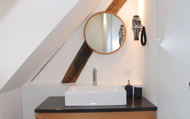 Montreuil Appart Holidays SAS