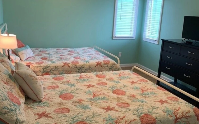 Tortuga 5 Bedroom Home by RedAwning