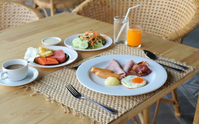 Navela Hotel & Banquet