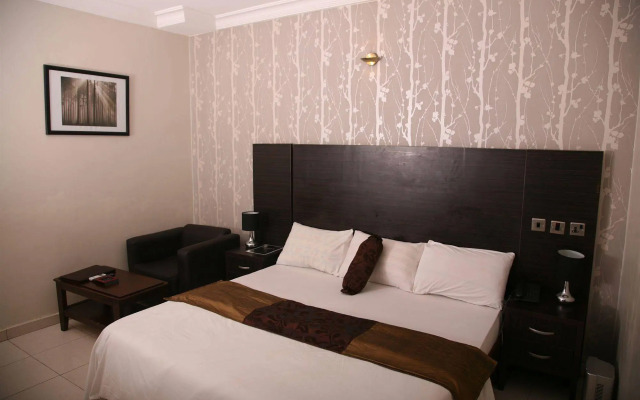 Kindea Hotel