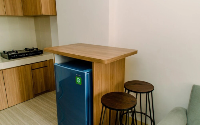 Tranquil And Warm 2Br Apartment At Urban Heights Residences