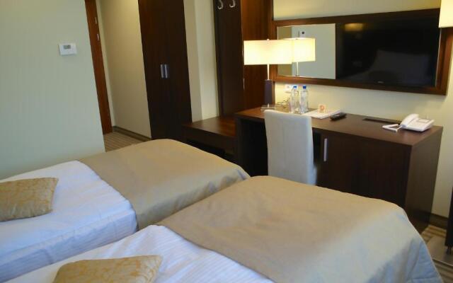 Hotel Lazur SPA & Conference