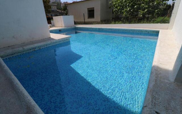 Turo 3 - Piso con Piscina comunitaria