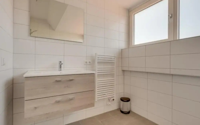 Luxury Holiday Home With hot Tub, in Zeeland