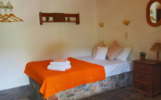 Lithea Villas and Studios by the Sea