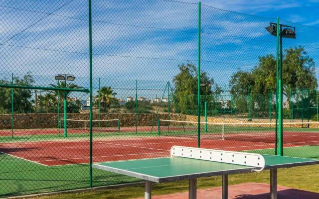 Apartment Near the Pool - MO4011LT