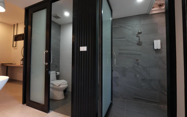 i-river chiangmai (SHA Extra Plus)