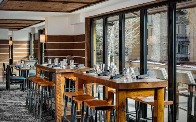 Teton Mountain Lodge and Spa