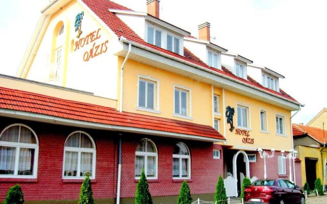 Oázis Hotel Étterem