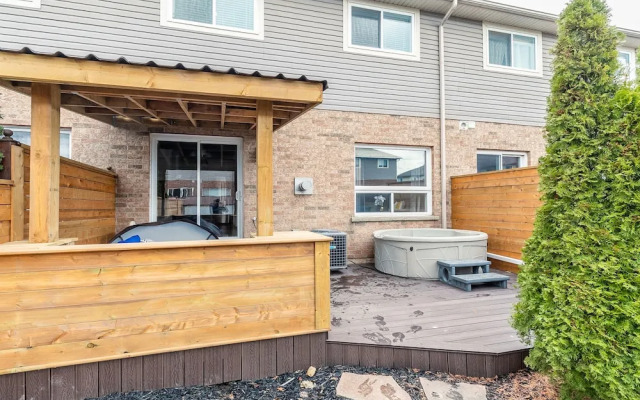 GLOBALSTAY. Modern 3-4 Bedroom Town