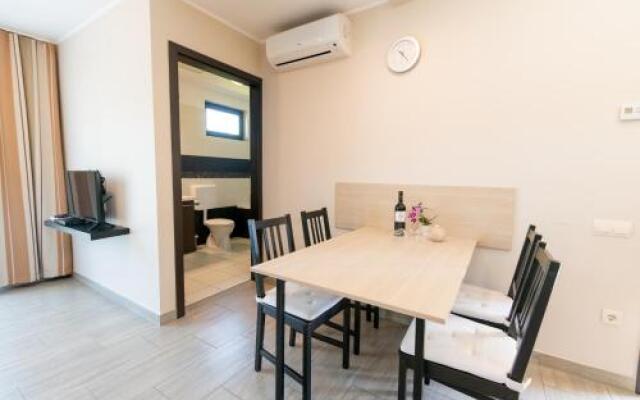 Dunazug Apartmanház