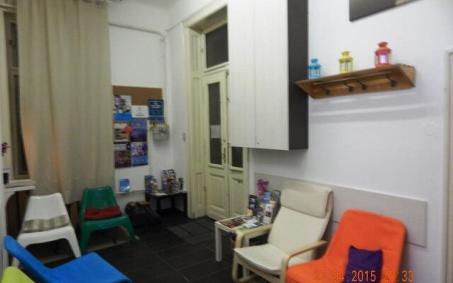 Violet Hostel