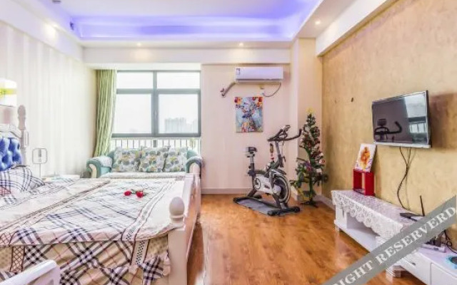 Milai hotel apartment (Jinan North Railway Plaza store)