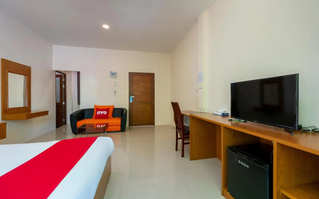 OYO 665 Sj House Hotel