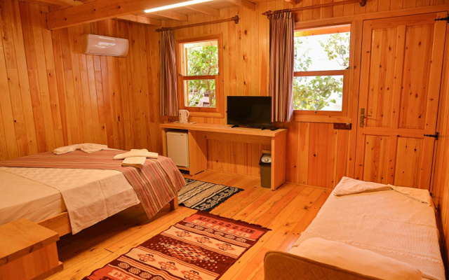 Tolay Hotel