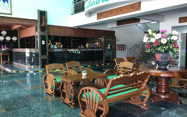 Lopburi Residence 2 And Resort