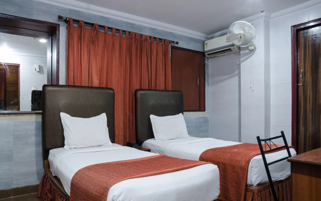 OYO 11604 Flagship Kolkata Airport near City Center 2