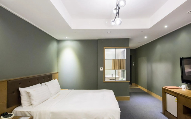 Koryo Hotel