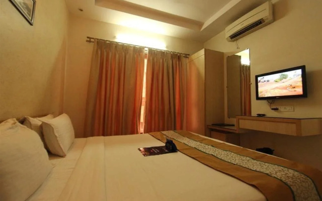 OYO Rooms Railway Station Unapani Road