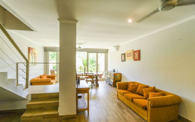 Villa Flamboyan