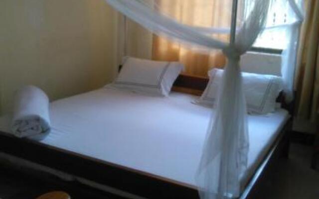 Moshi Green Hostel