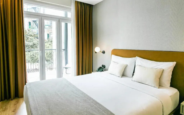 Lx SoHo Boutique Hotel by RIDAN Hotels