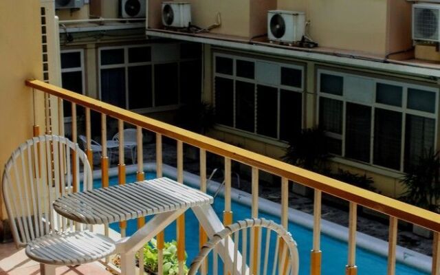 Miami Hostel Sukhumvit