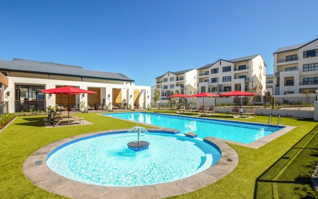 Richwood Modern Condo