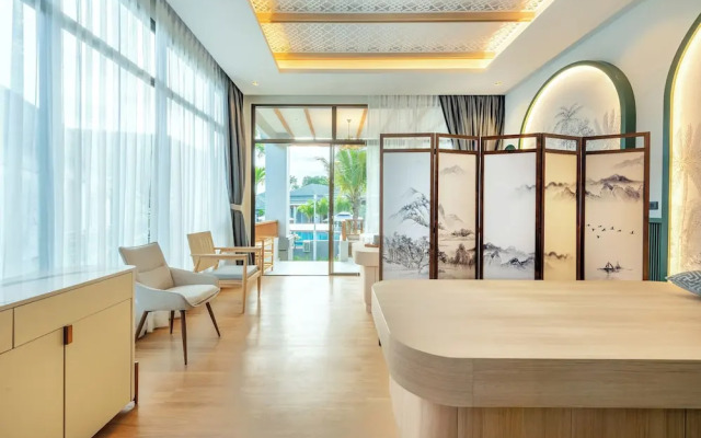 A.Z. Sunrise Resort & Fitness Club