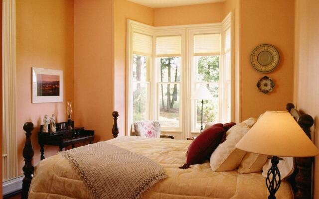 The Inn on the Green