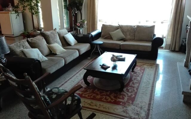 Terrace House Portugal