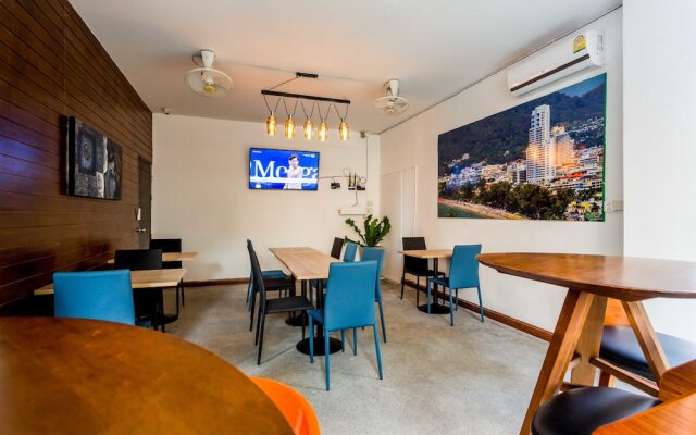 Moxi Boutique Hotel