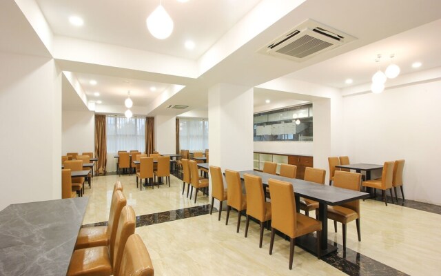 Sri Rama Excellency By OYO Rooms